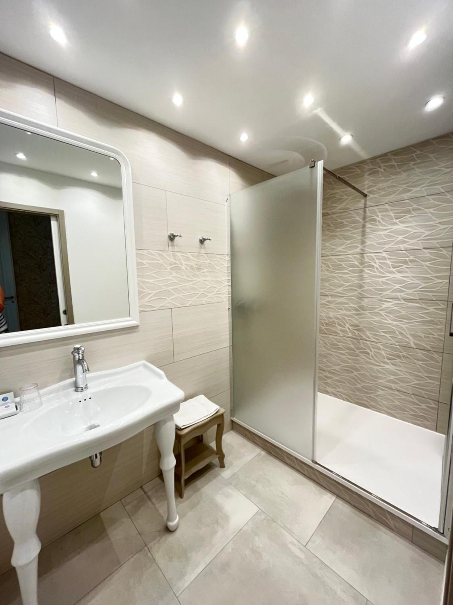 카르카손 Le Coeur De La Bastide - Adult Only B&B 외부 사진